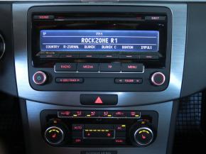 Volkswagen Passat  2.0 TSI 