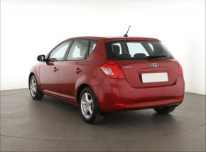 Kia Ceed  1.4 CVVT 