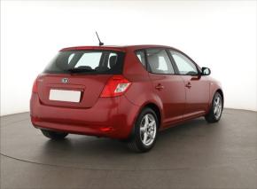 Kia Ceed  1.4 CVVT 