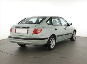 Hyundai Elantra  1.6 