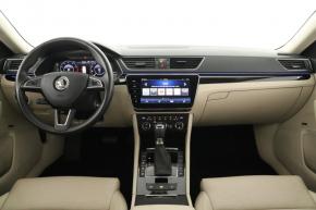 Škoda Superb  2.0 TSI Laurin&Klement 