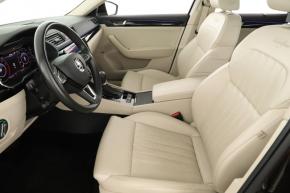Škoda Superb  2.0 TSI Laurin&Klement 