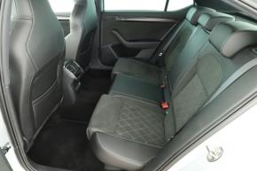 Škoda Superb  2.0 TDI Sportline 