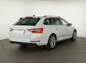 Škoda Superb  2.0 TSI Style 