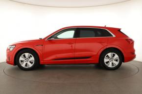 Audi e-tron  e-tron 55 quattro 