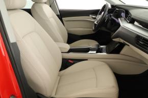 Audi e-tron  e-tron 55 quattro 