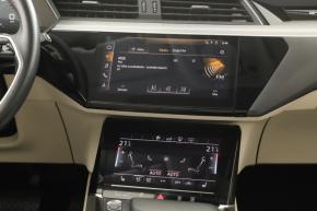 Audi e-tron  e-tron 55 quattro 