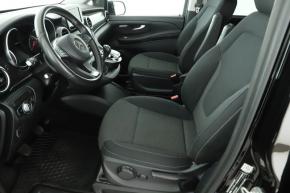 Mercedes-Benz V  220 d 