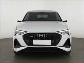 Audi e-tron  e-tron 50 quattro 