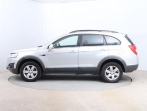 Chevrolet Captiva  2.4 i 