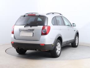 Chevrolet Captiva  2.4 i 
