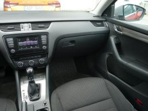 Škoda Octavia  Scout 2.0 TDI 