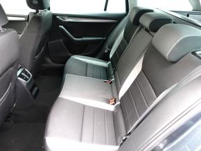 Škoda Octavia  1.6 TDI Ambition 
