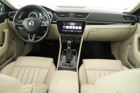 Škoda Superb  2.0 TSI Laurin&Klement 