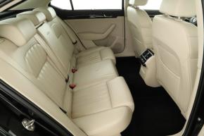 Škoda Superb  2.0 TSI Laurin&Klement 
