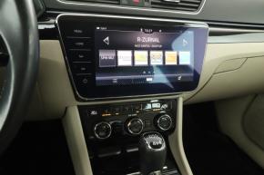 Škoda Superb  2.0 TSI Laurin&Klement 