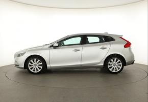Volvo V40  2.0 D3 