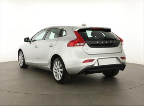 Volvo V40  2.0 D3 
