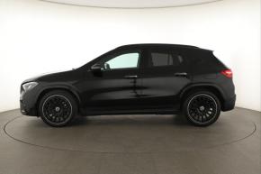 Mercedes-Benz GLA  GLA 200 AMG Line 