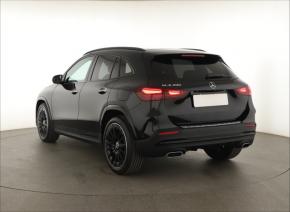 Mercedes-Benz GLA  GLA 200 AMG Line 