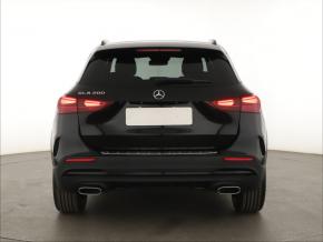 Mercedes-Benz GLA  GLA 200 AMG Line 