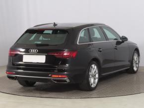 Audi A4  35 TDI S-Line 