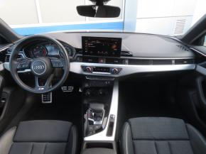 Audi A4  35 TDI S-Line 