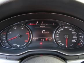 Audi A4  35 TDI S-Line 