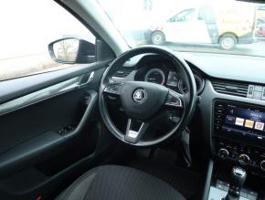 Škoda Octavia  Scout 2.0 TDI 