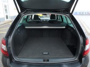 Škoda Octavia  Scout 2.0 TDI 