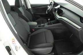 Škoda Octavia  1.0 TSI Active 
