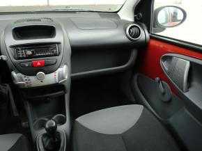 Peugeot 107  1.0 