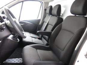 Renault Trafic  2.0 dCi 