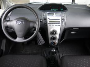 Toyota Yaris  1.0 VVT-i 