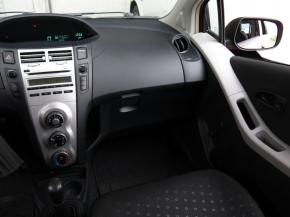Toyota Yaris  1.0 VVT-i 
