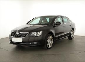 Škoda Superb  2.0 TDI Elegance 