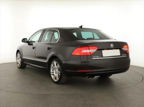 Škoda Superb  2.0 TDI Elegance 