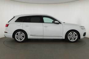 Audi Q7  3.0 TDI S-Line 