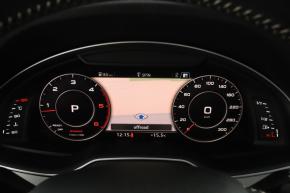 Audi Q7  3.0 TDI S-Line 