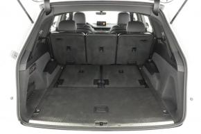 Audi Q7  3.0 TDI S-Line 