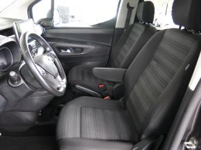 Opel Combo  1.2 Turbo Enjoy 