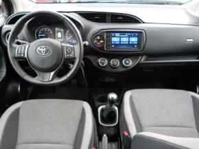 Toyota Yaris  1.5 Dual VVT-i 