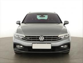 Volkswagen Passat  1.5 TSI R-Line 