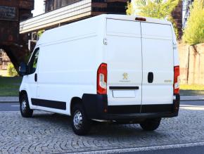 Peugeot Boxer  2.0 BlueHDi . 