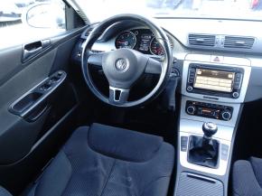 Volkswagen Passat  1.6 TDI Comfortline 