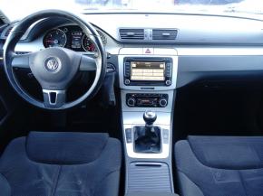 Volkswagen Passat  1.6 TDI Comfortline 