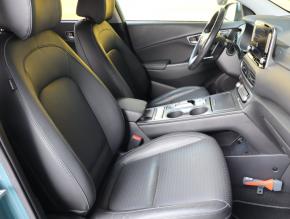 Hyundai Kona  Electric 64 kWh Premium 