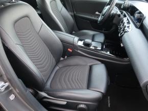 Mercedes-Benz A  A 180d 