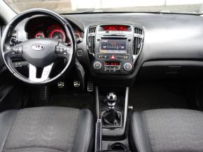 Kia Ceed  1.6 CRDi 