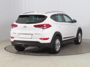 Hyundai Tucson  1.7 CRDi 